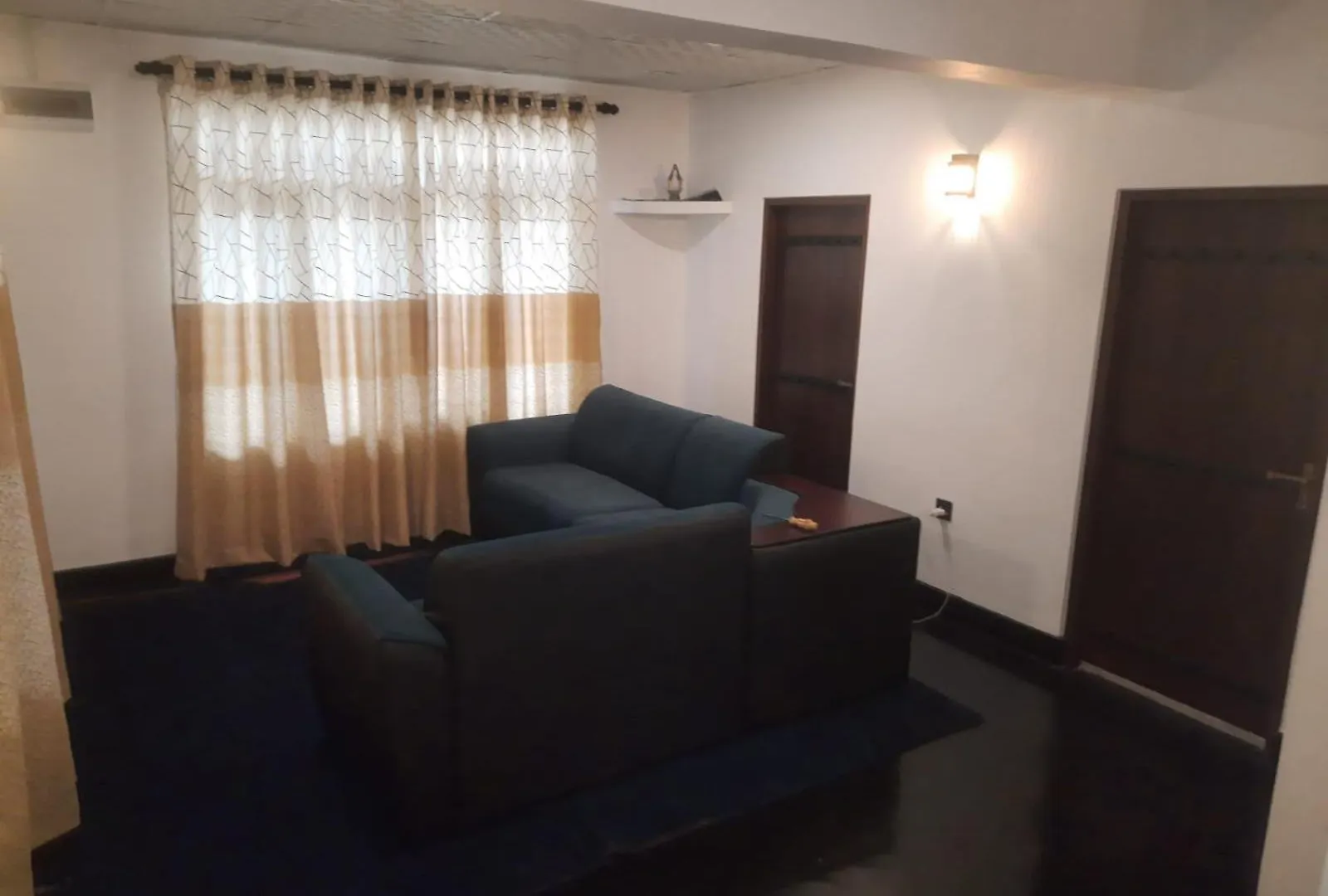 Homestay Negombo Breeze Apartment Sri Lanka